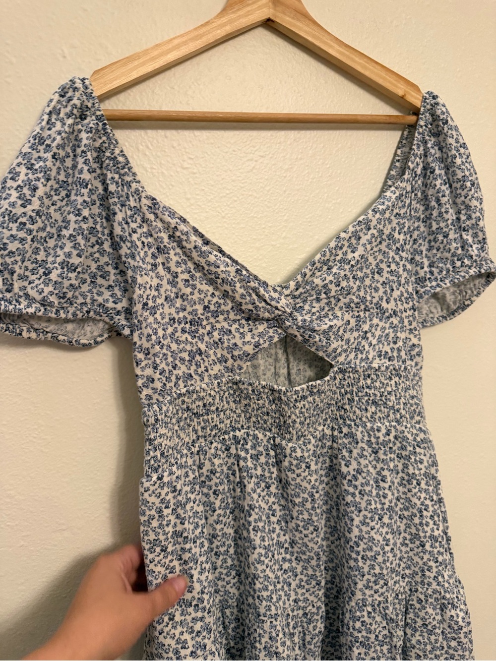 American Eagle Outfitters Blue Floral Tie-Front Mini Dress - Picture 4 of 7